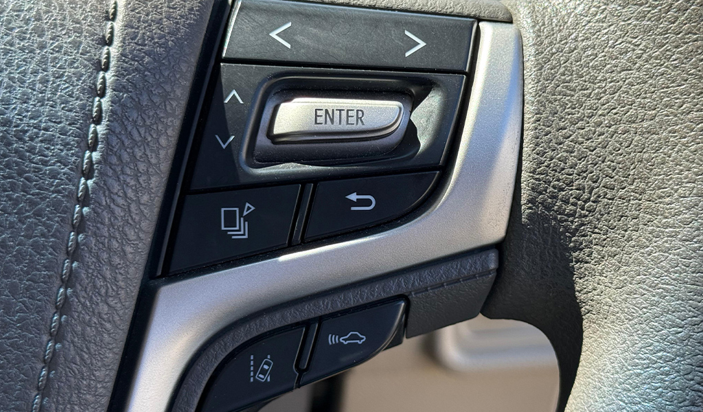 2018 Toyota Land Cruiser Prado TX image-11