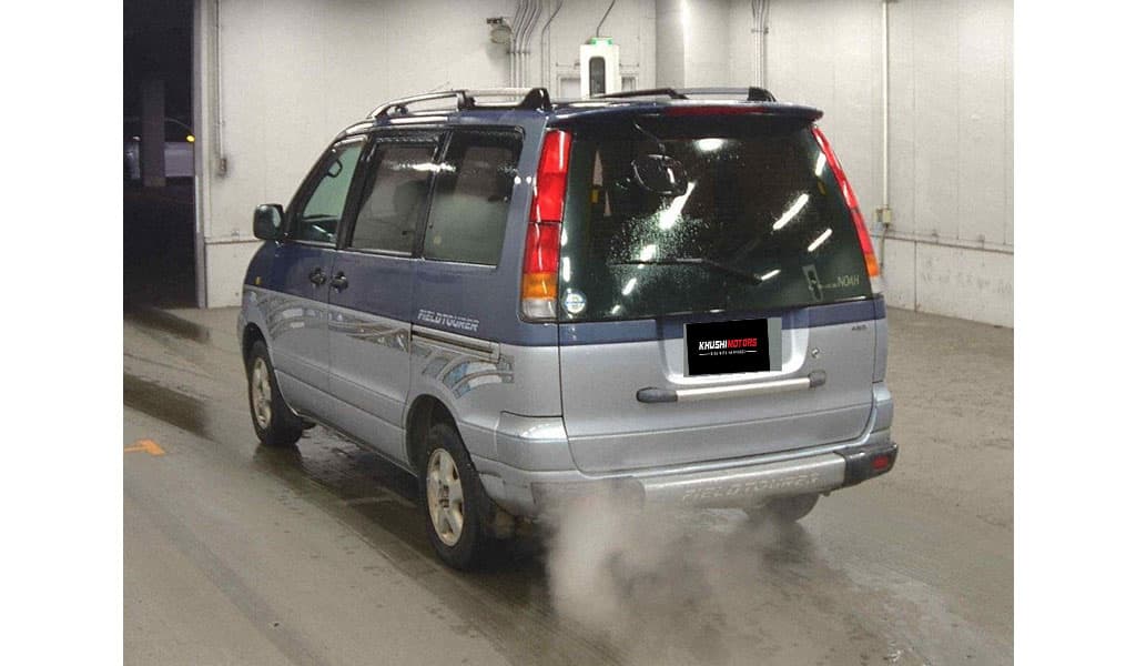 1996 Toyota Liteace Noah image-3