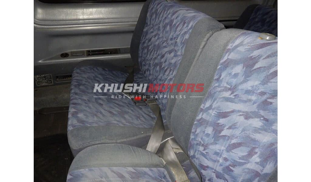1996 Toyota Liteace Noah image-6