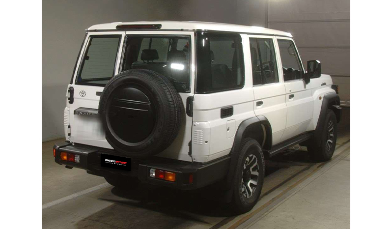 2023 Toyota Land Cruiser 76 AX image-4