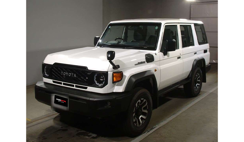 2023 Toyota Land Cruiser 76 AX image-5