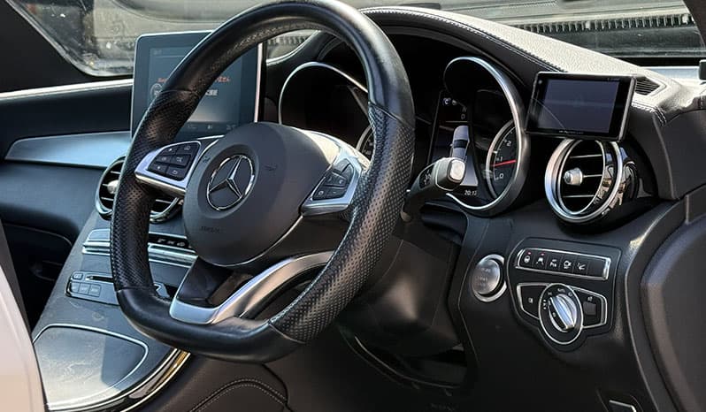 2018 Mercedes-AMG GLC-Class 4Matic Leather Exclusive GLC43 image-9