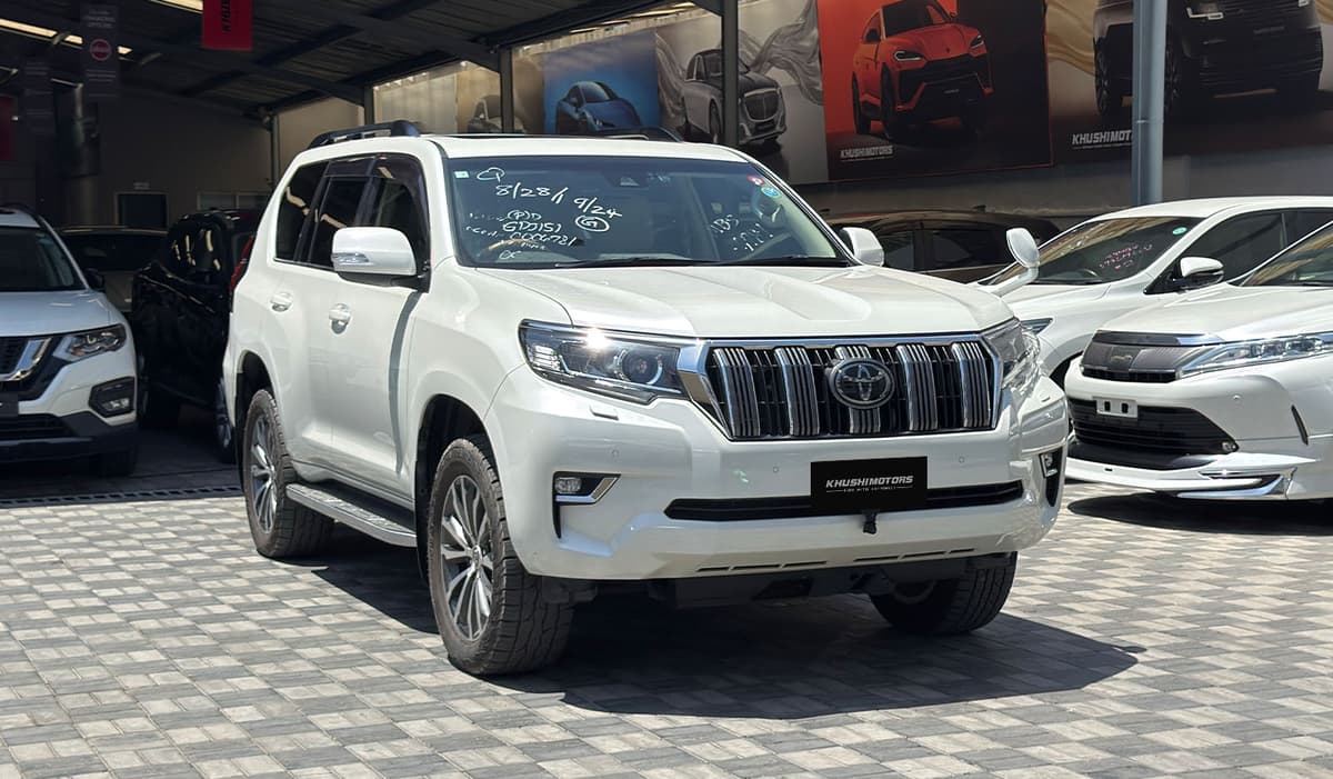 2018 Toyota Land Cruiser Prado TZ-G image-1