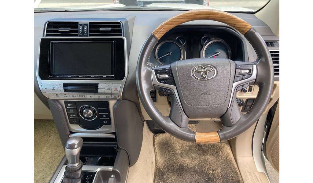2018 Toyota Land Cruiser Prado TZ-G image-7