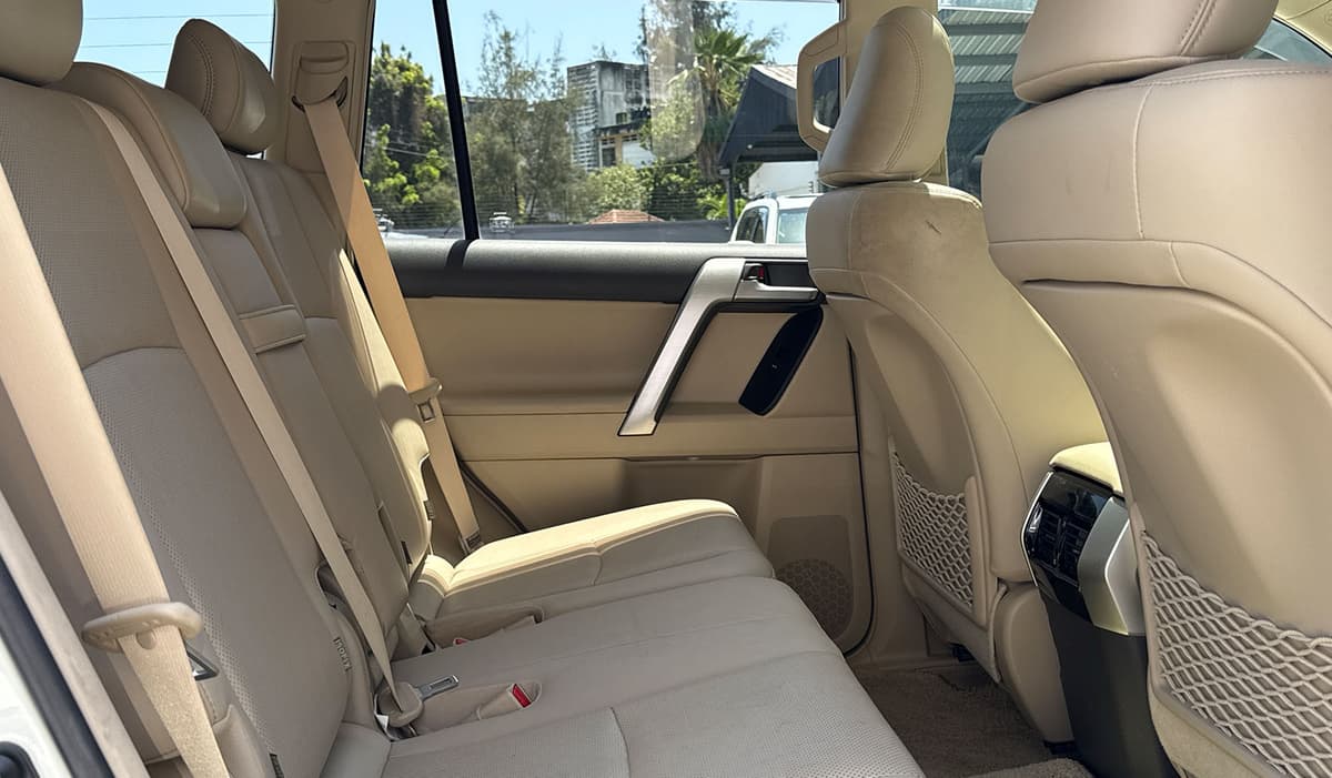 2018 Toyota Land Cruiser Prado TZ-G image-11