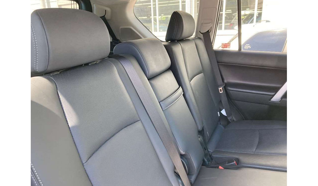 2018 Toyota Land Cruiser Prado TZ-G image-11