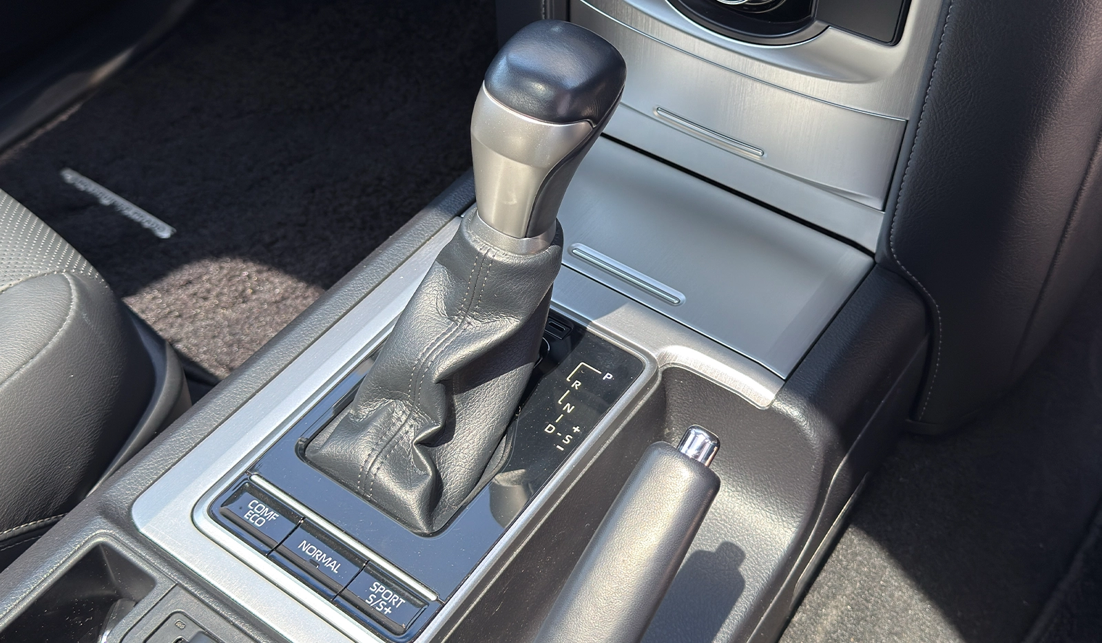 2018 Toyota Land Cruiser Prado TZ-G image-15