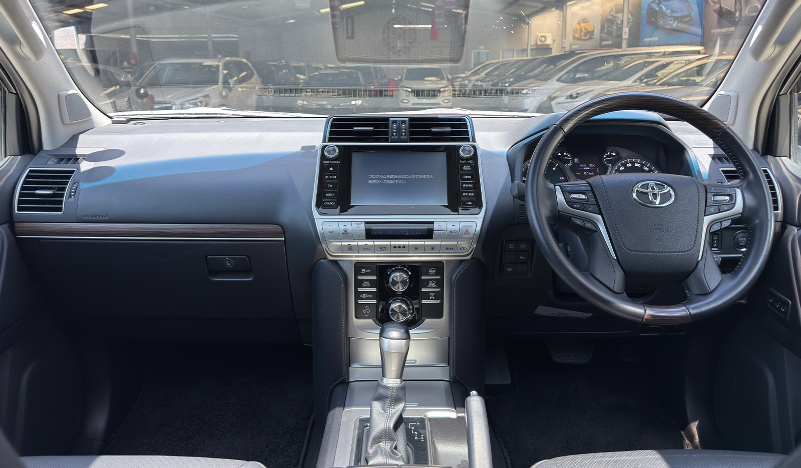 2018 Toyota Land Cruiser Prado TZ-G image-17