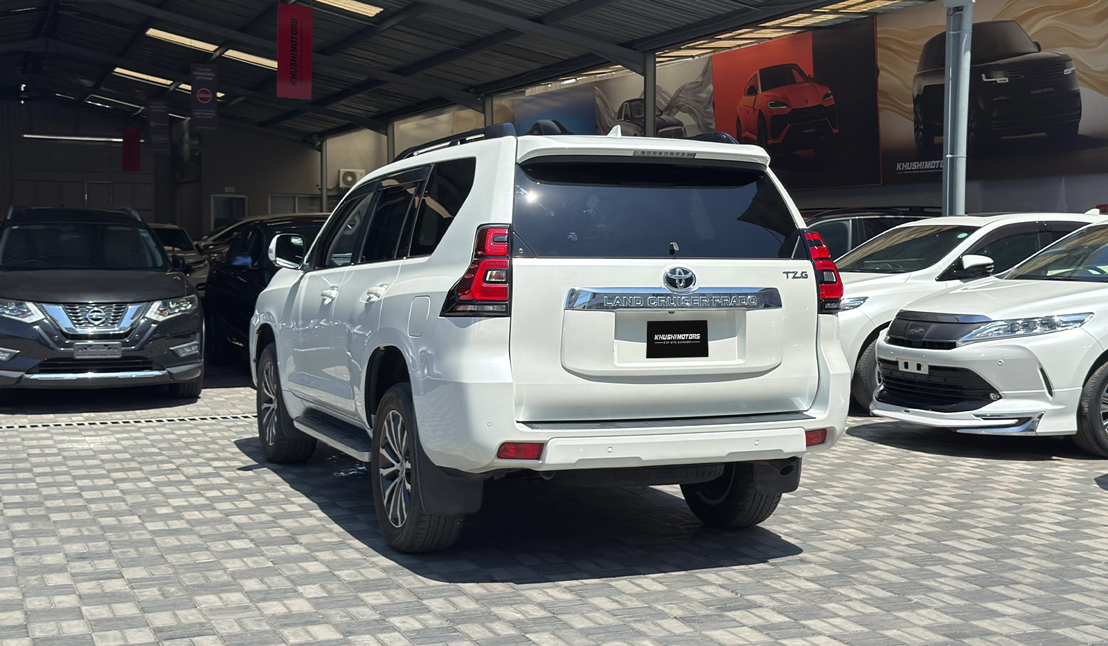 2018 Toyota Land Cruiser Prado TZ-G image-18