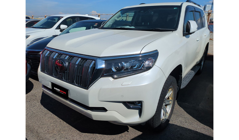 2019 Toyota Land Cruiser Prado TZ-G image-4