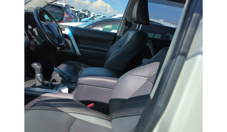 2019 Toyota Land Cruiser Prado TZ-G image-7
