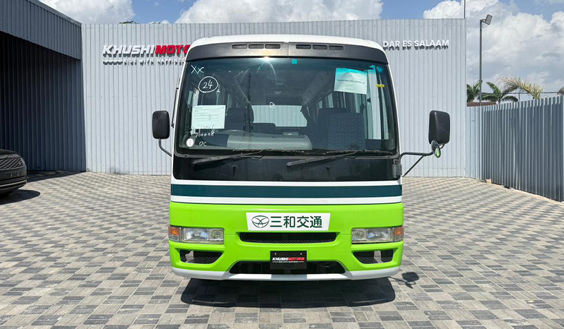 2000 Isuzu Journey image-7