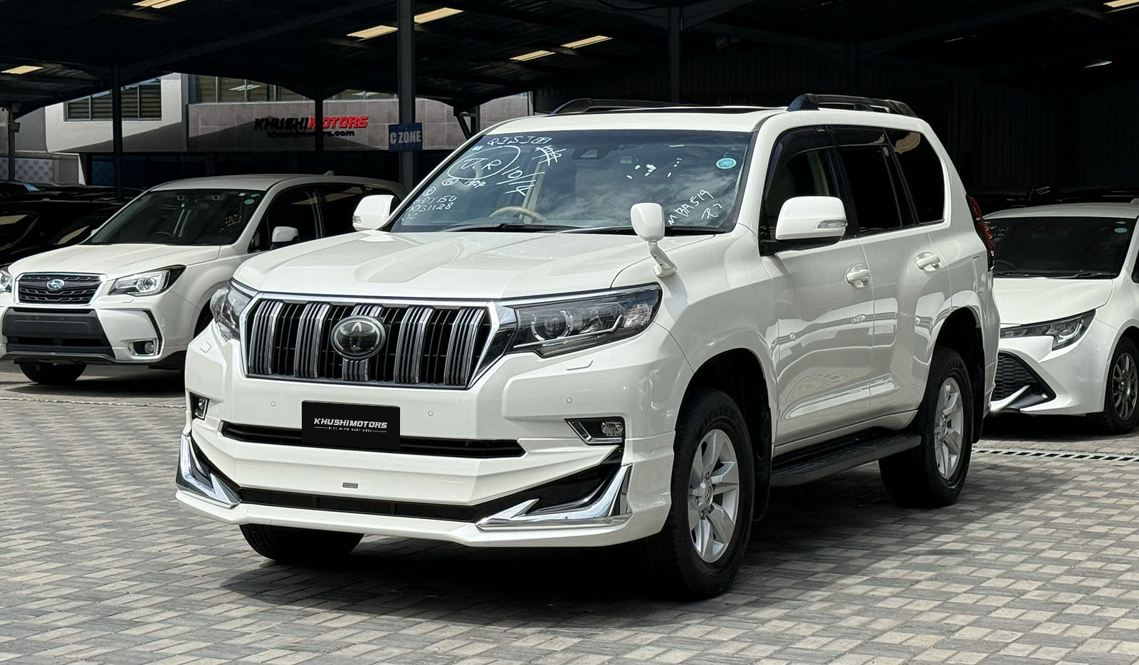 2018 Toyota Land Cruiser Prado TX-L Package image-3