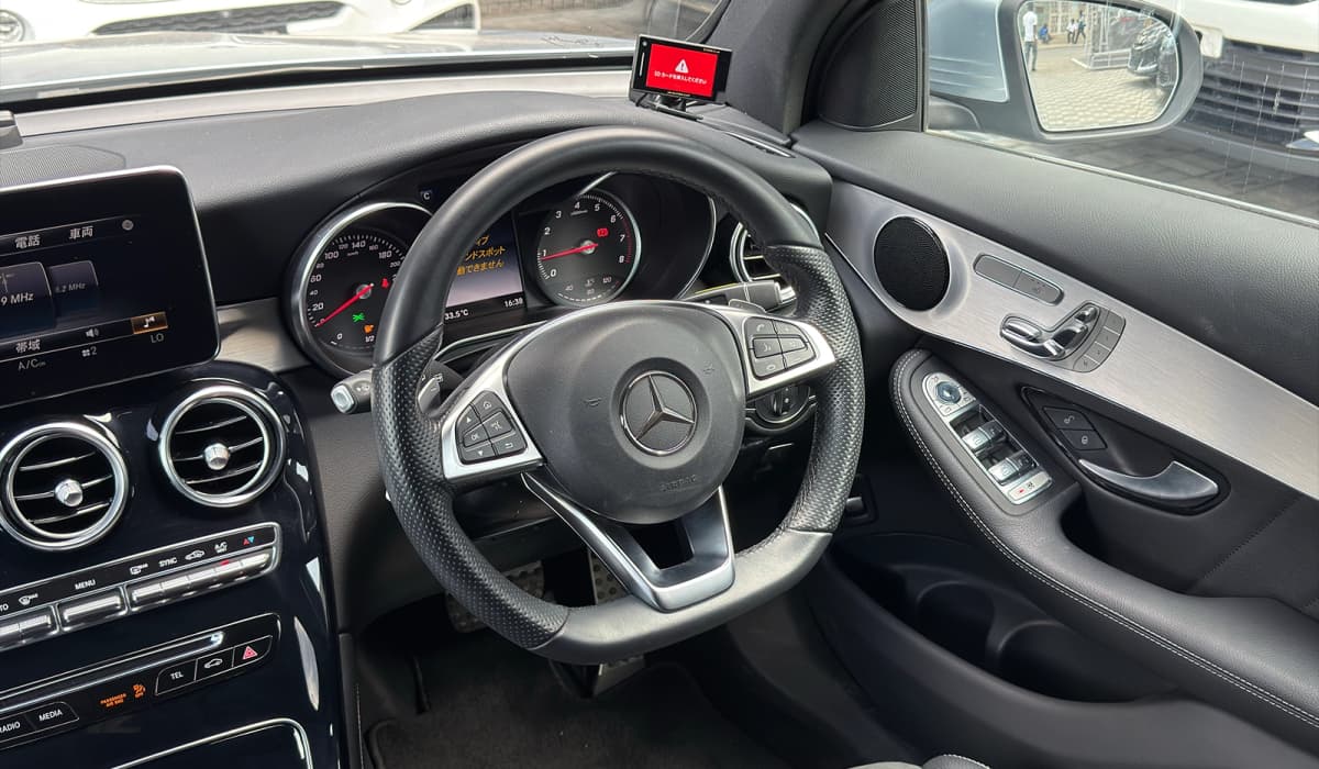 2018 Mercedes-Benz GLC-Class GLC200 image-10