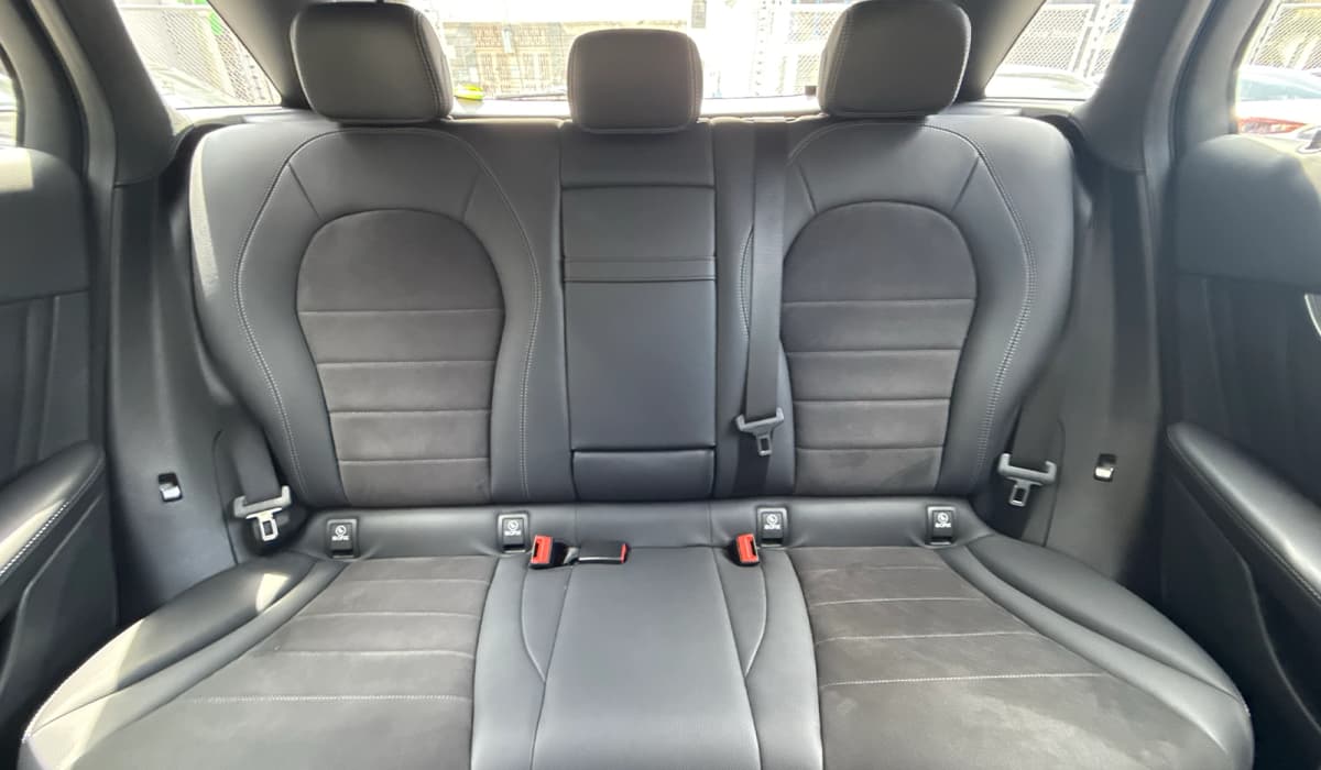 2018 Mercedes-Benz GLC-Class GLC200 image-12