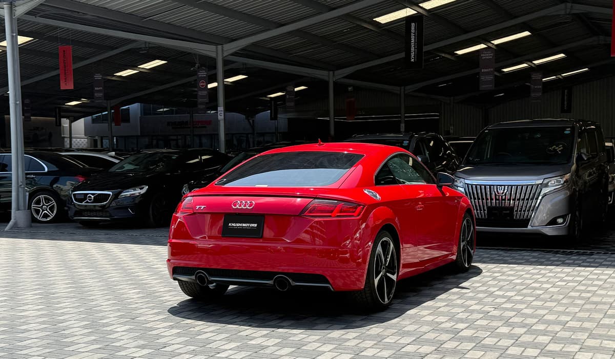 2018 Audi TT Coupe image-13
