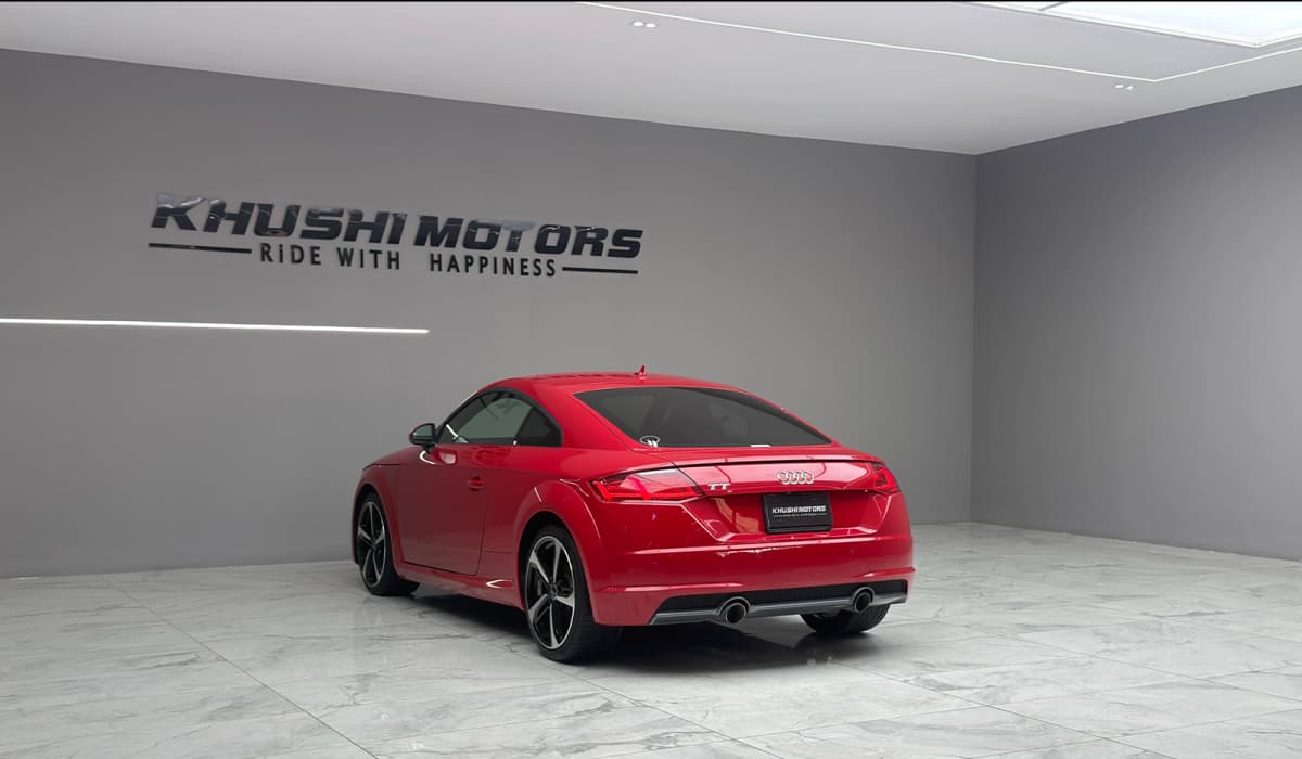 2018 Audi TT Coupe image-20
