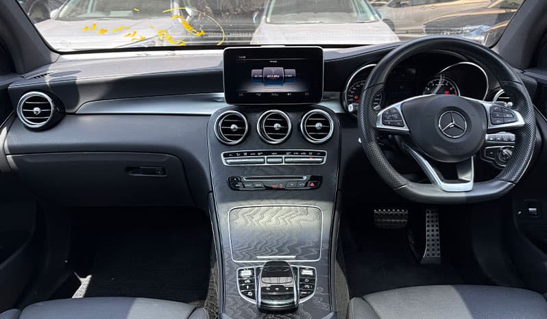 2018 Mercedes-AMG GLC-Class GLC43 image-8