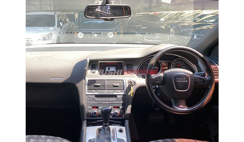 2006 Audi Q7 image-8