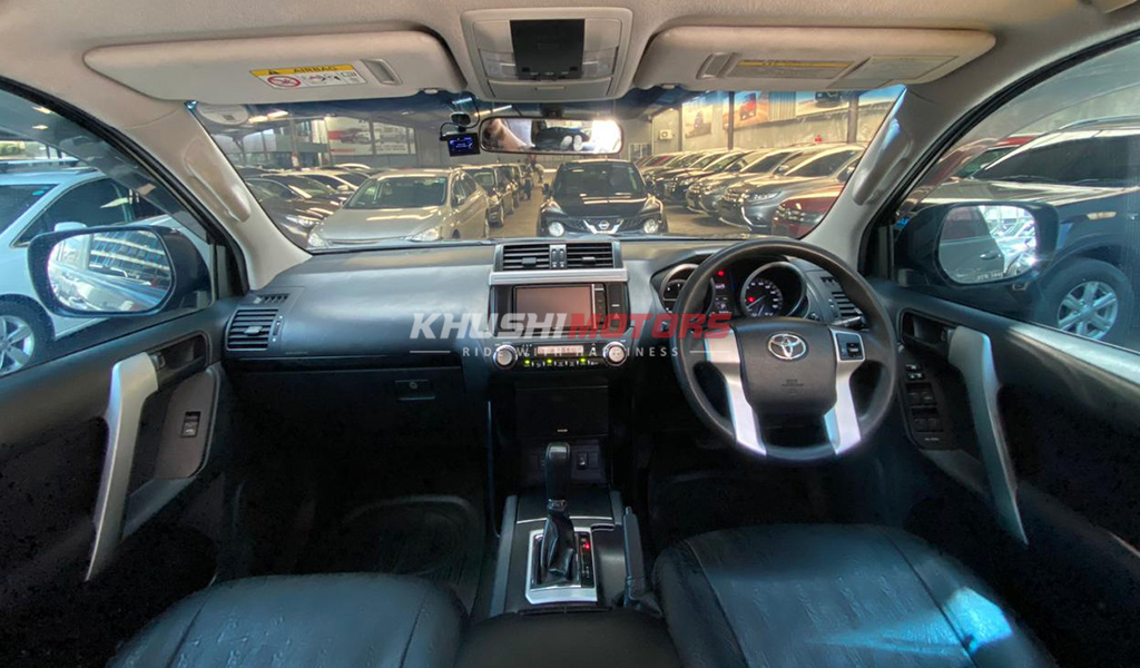 2015 Toyota Land Cruiser Prado TX image-6