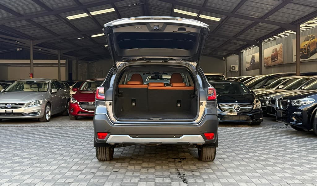 2022 Subaru Outback image-2