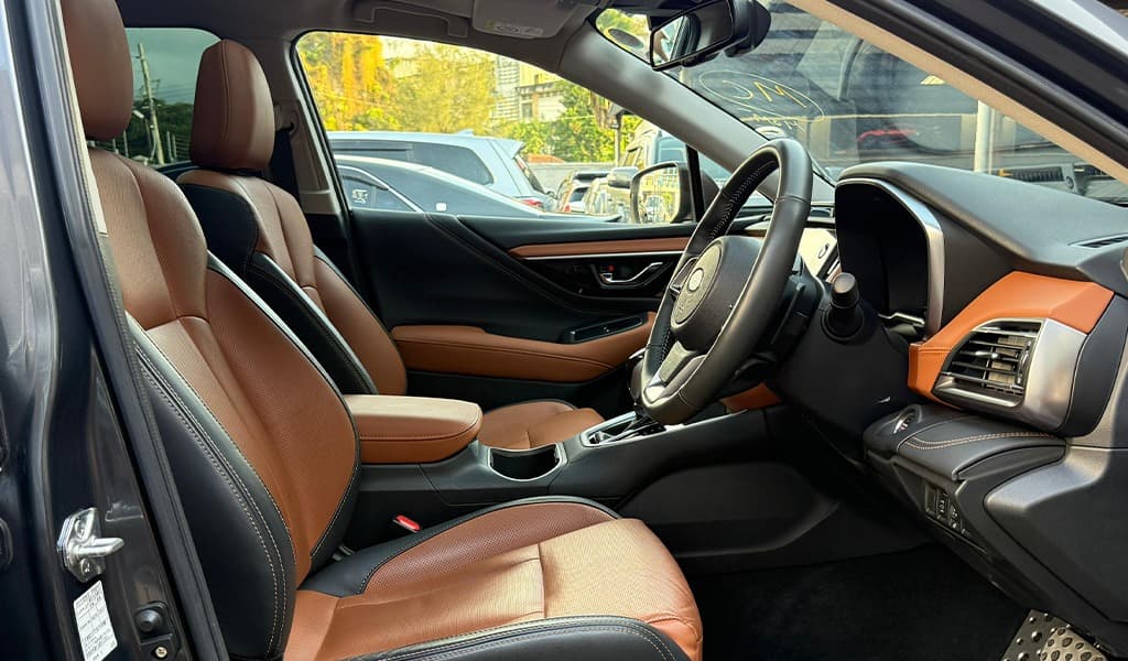 2022 Subaru Outback image-11