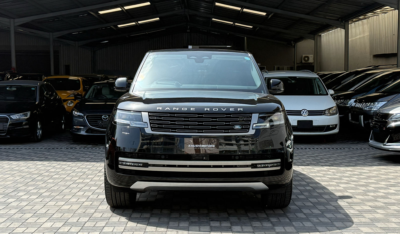 2022 Land Rover Range Rover Vogue Autobiography image-11