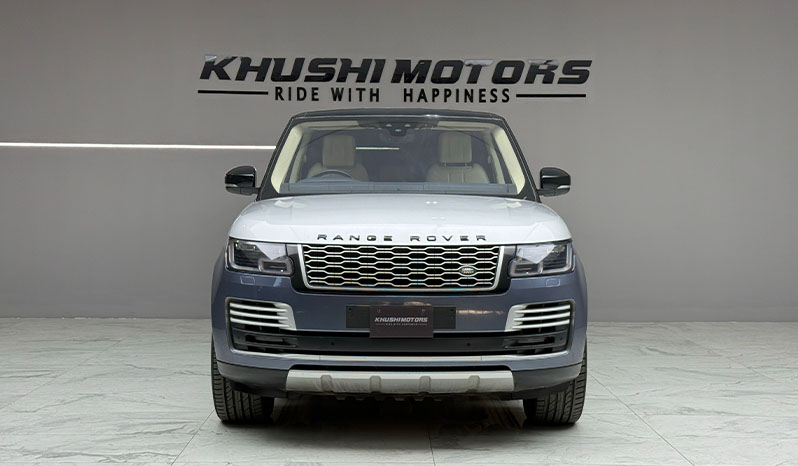 2018 Land Rover Range Rover Vogue SE image-2