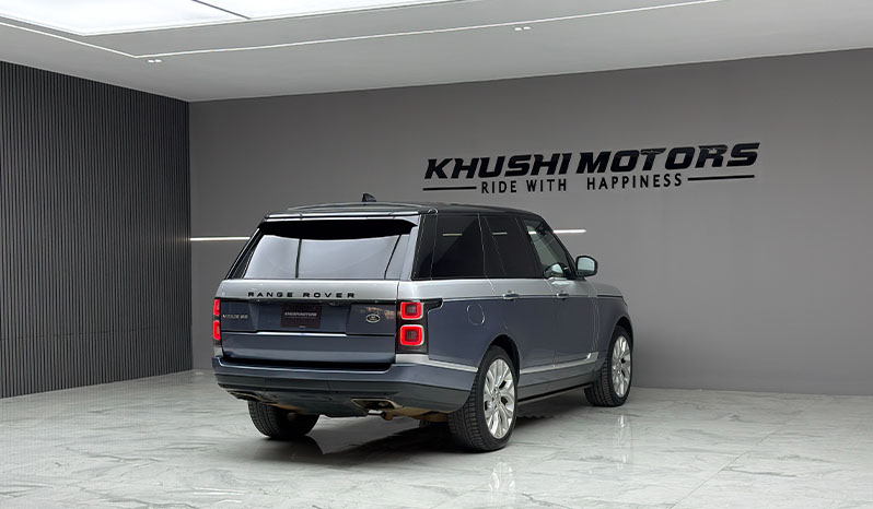 2018 Land Rover Range Rover Vogue SE image-6