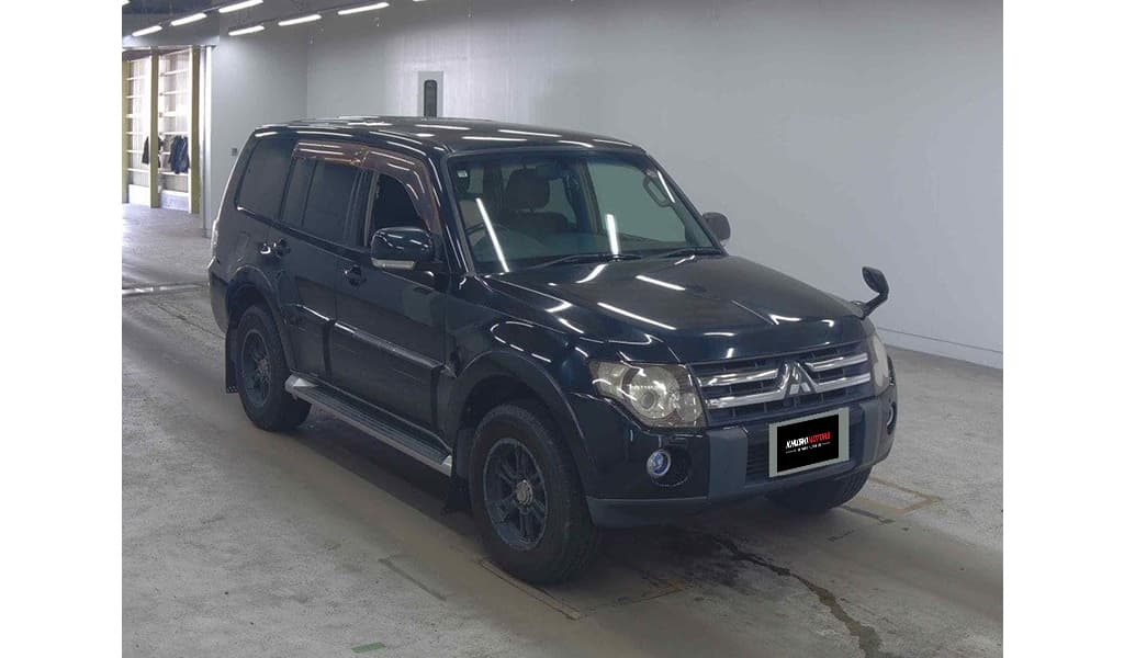 2006 Mitsubishi Pajero image-5