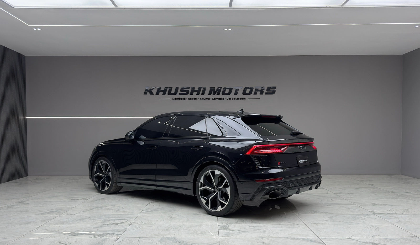 2021 Audi RSQ8 image-2