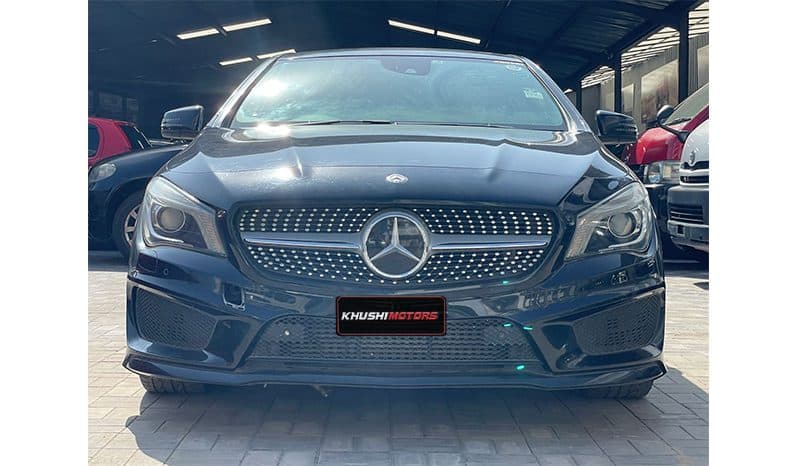 2013 Mercedes-Benz CLA-Class CLA180 image-1
