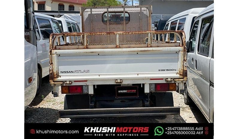 2015 Nissan Atlas 2 Ton image-3