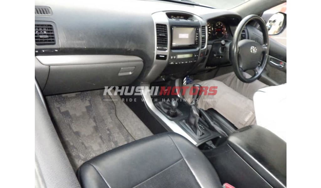 2003 Toyota Land Cruiser Prado image-6