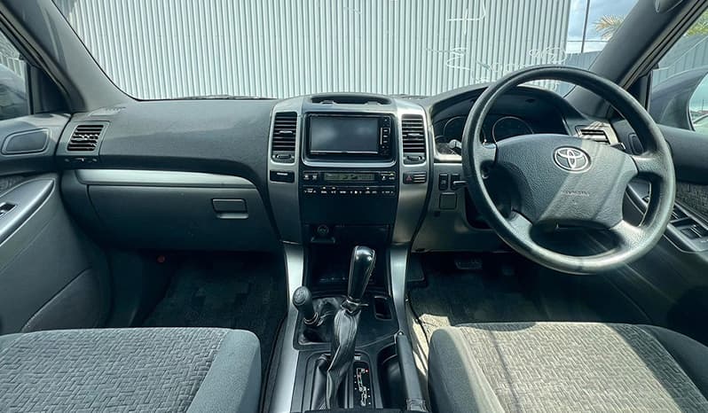 2003 Toyota Land Cruiser Prado image-13