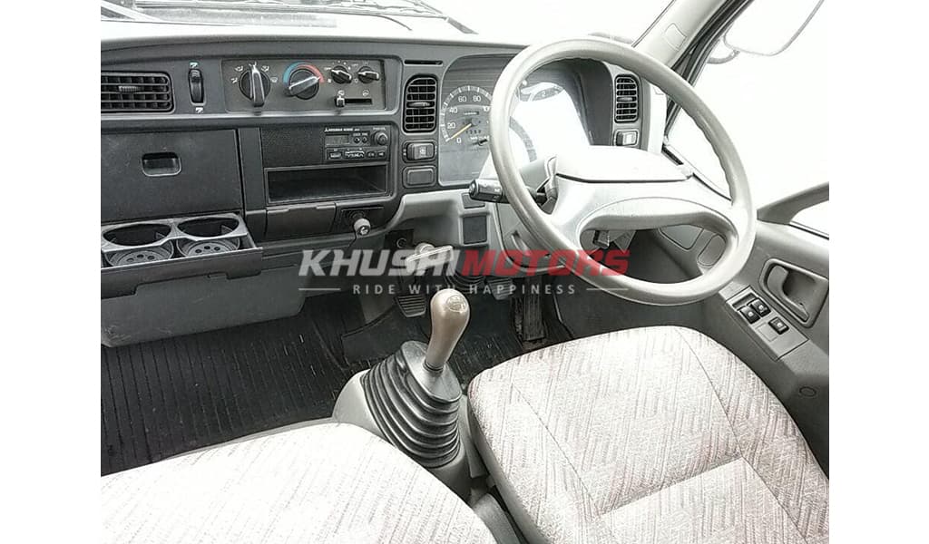 1999 Mitsubishi Canter image-6