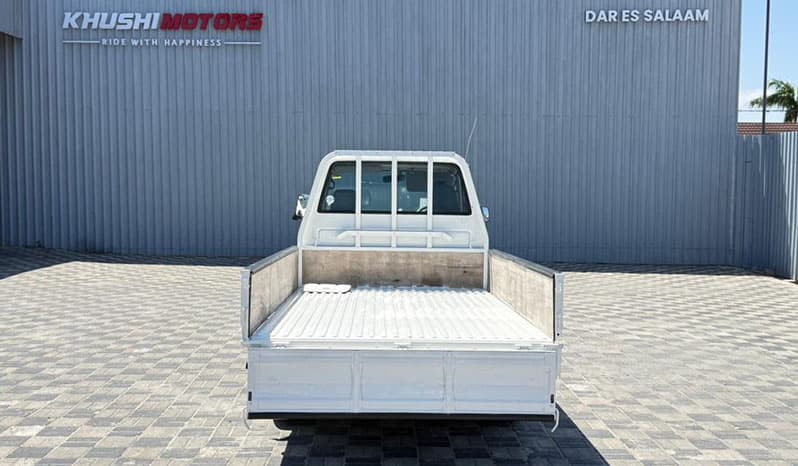 1999 Toyota Townace Truck image-7