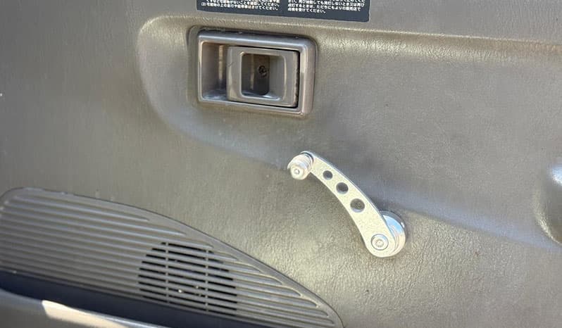 1999 Toyota Townace Truck image-8