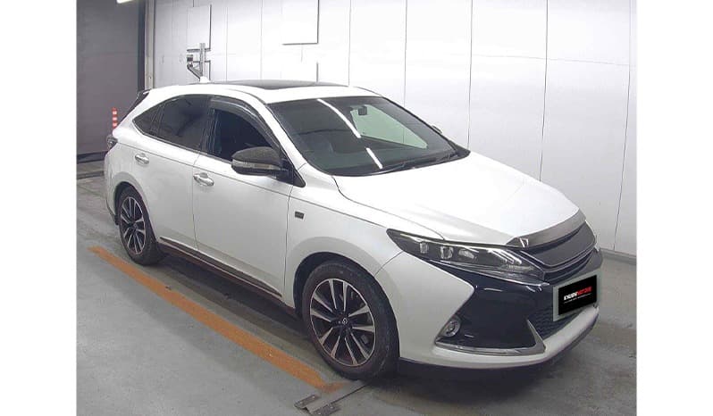 2015 Toyota Harrier image-7