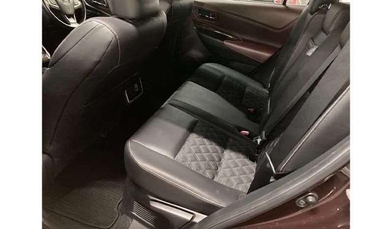 2015 Toyota Harrier image-2