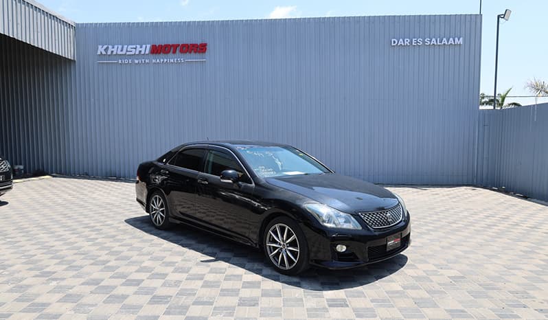 2008 Toyota Crown image-1