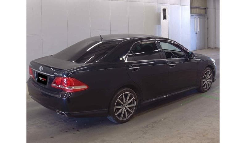 2008 Toyota Crown image-4