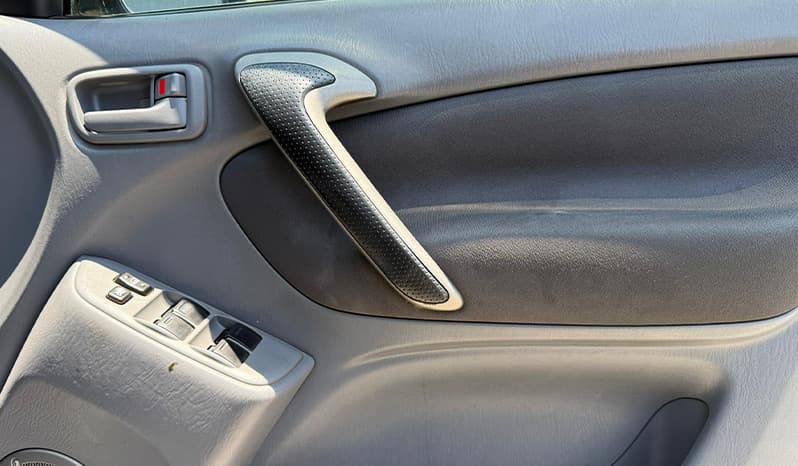 2002 Toyota RAV4 image-15
