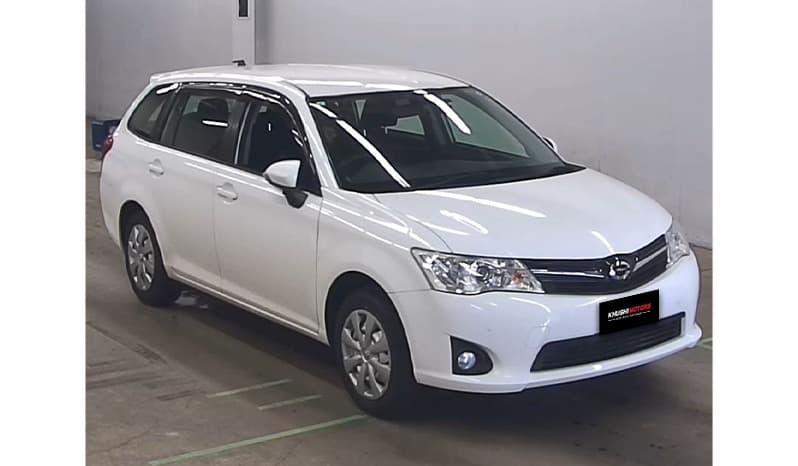 2015 Toyota Corolla Fielder image-7