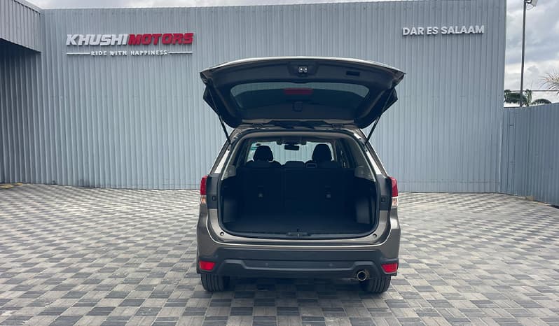 2018 Subaru Forester image-17