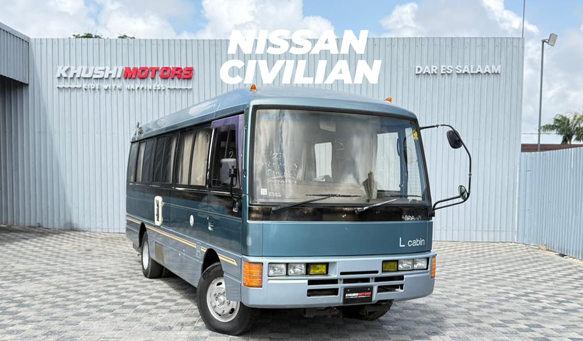 1994 Nissan Civilian image-1