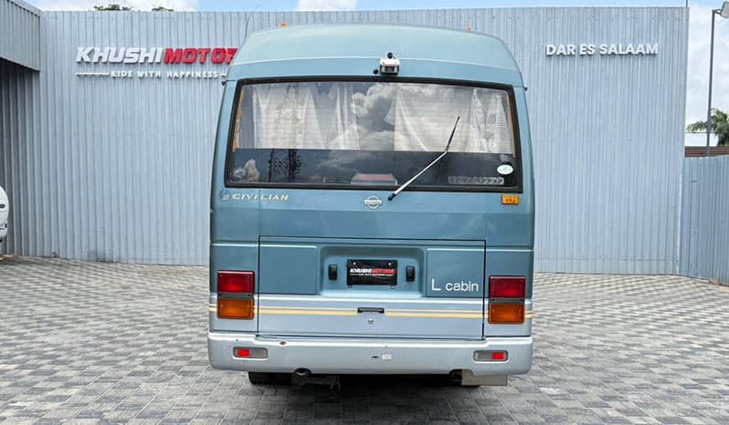 1994 Nissan Civilian image-8