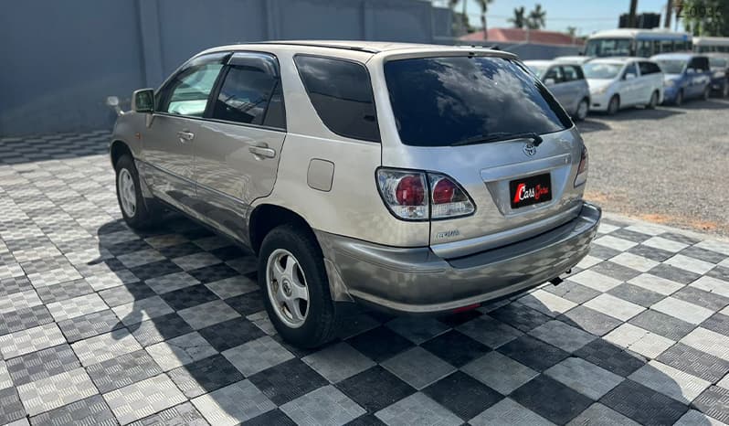 2001 Toyota Harrier image-13