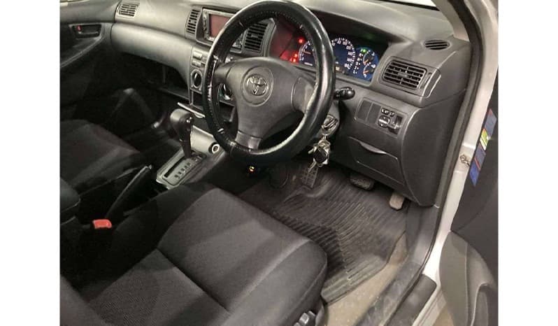 2002 Toyota Runx image-3