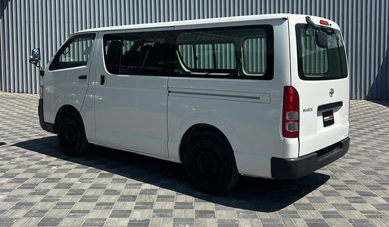 2007 Toyota Hiace image-10